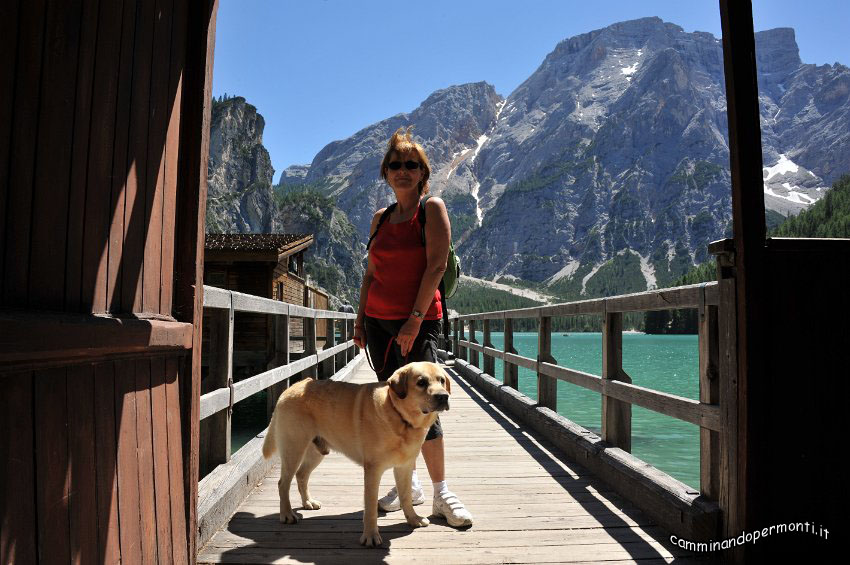 72 Lago di Braies.JPG